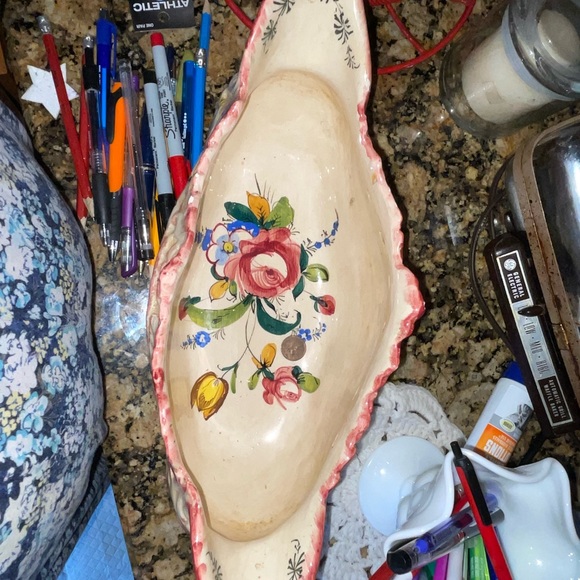 Beautiful dish - Picture 3 of 6